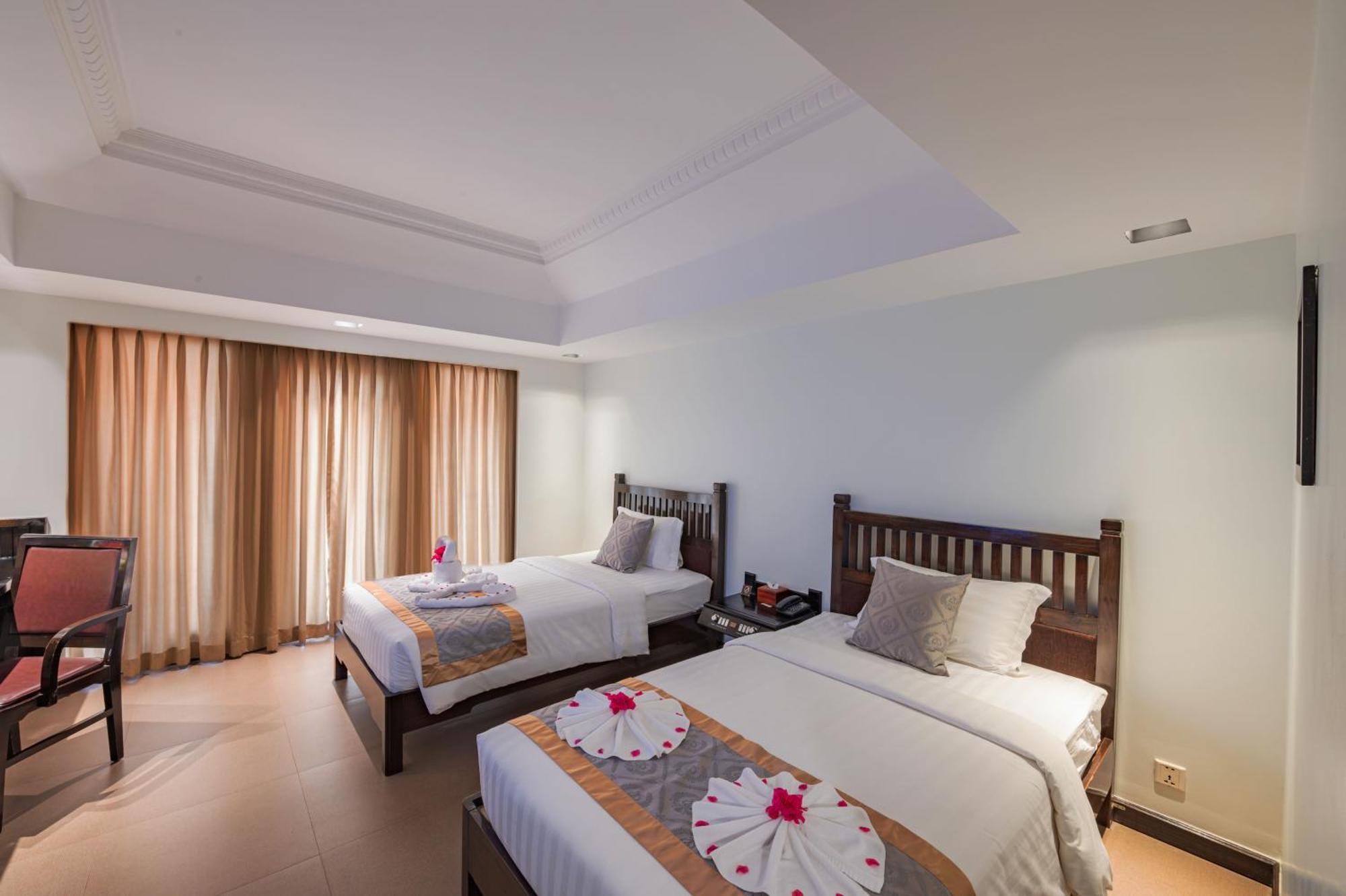 Sokchea Angkor Hotel Siem Reap Bagian luar foto