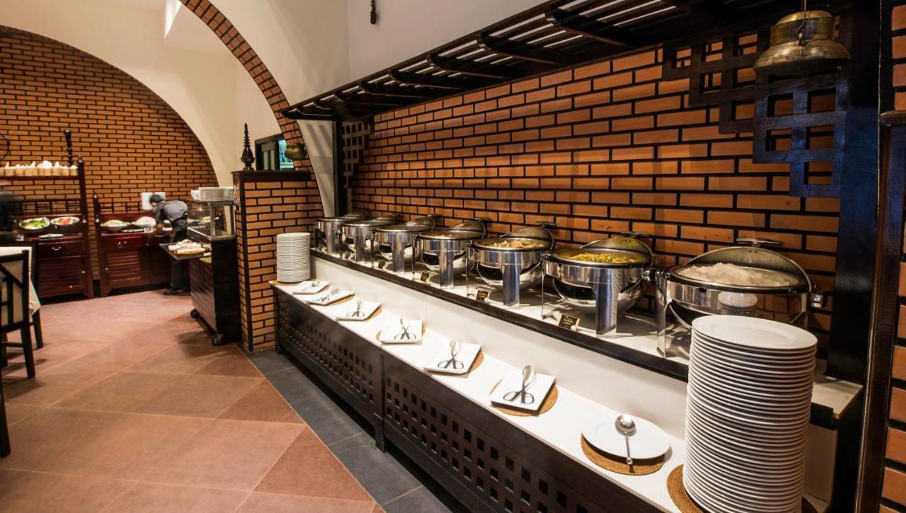 Sokchea Angkor Hotel Siem Reap Bagian luar foto