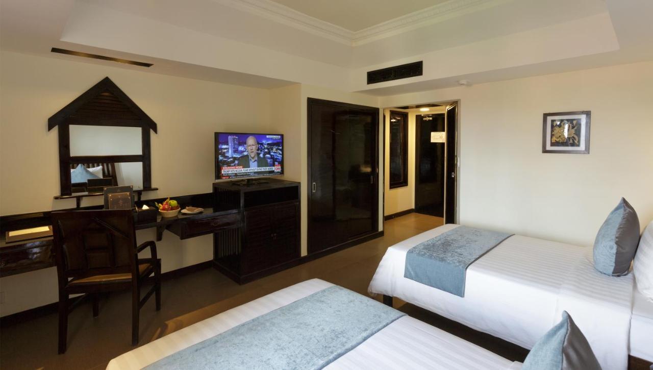 Sokchea Angkor Hotel Siem Reap Bagian luar foto